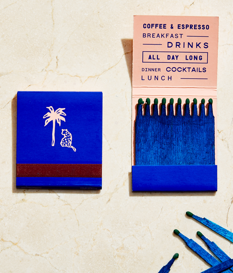 La Ventura matchbooks